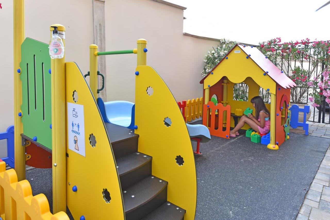 Sirena Palace Family Hotel Obzor Buitenkant foto