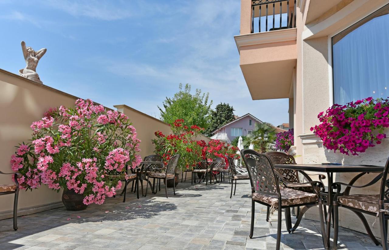 Sirena Palace Family Hotel Obzor Buitenkant foto